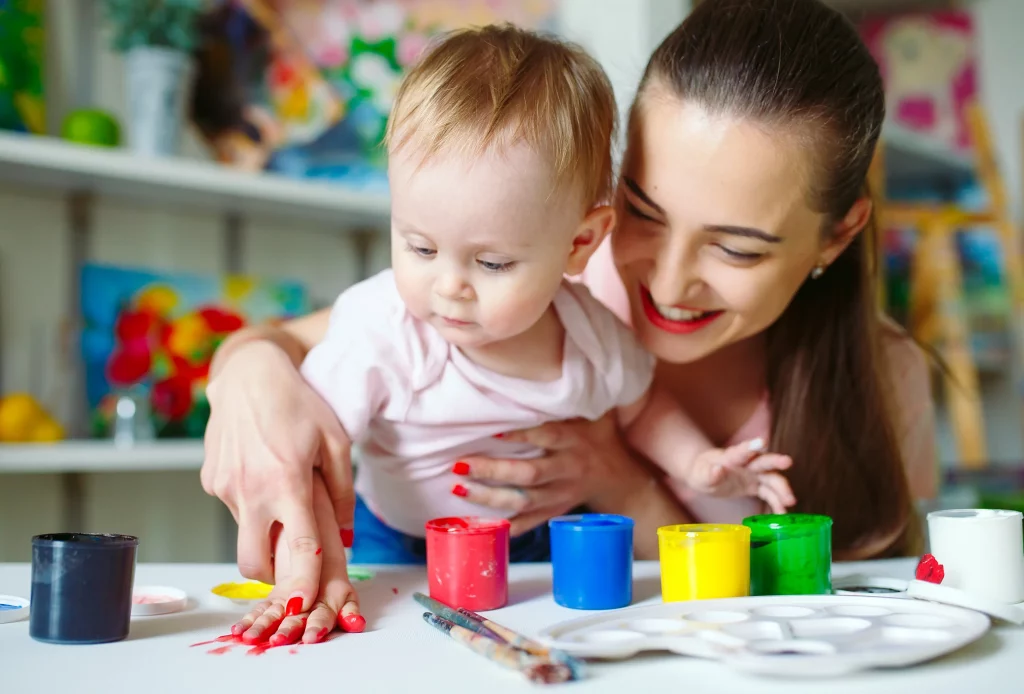 crèche, petite enfance, auxiliaire puéricultrice